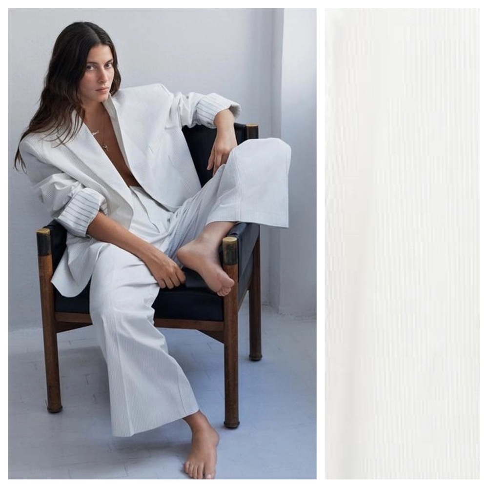 NWT. Zara White Cotton Pinstripe Shoulder Pads Oversize Blazer. Size M-L.